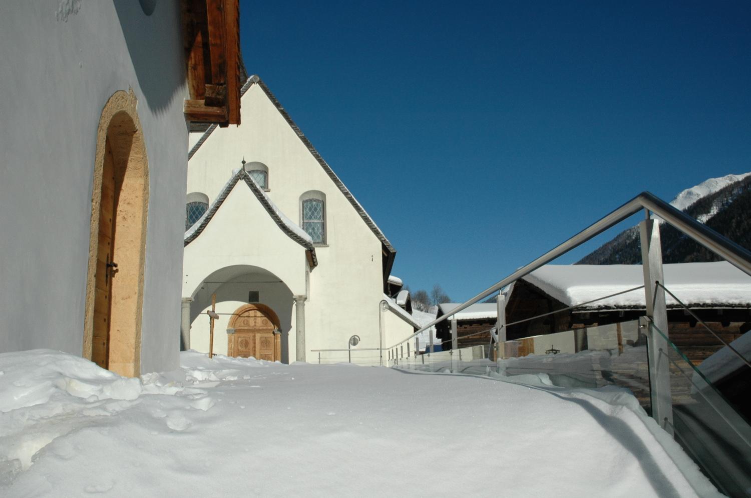 Hotel-Restaurant Drei Tannen Bellwald Bagian luar foto